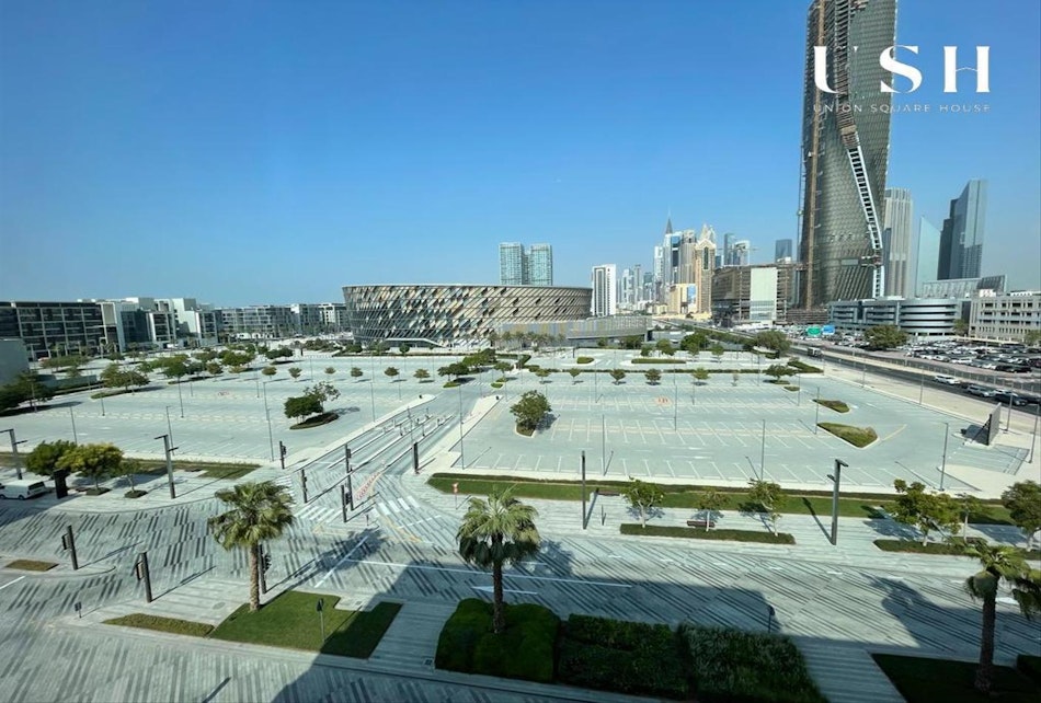 Largest Layout| Arena View| Furnished in 210K AED