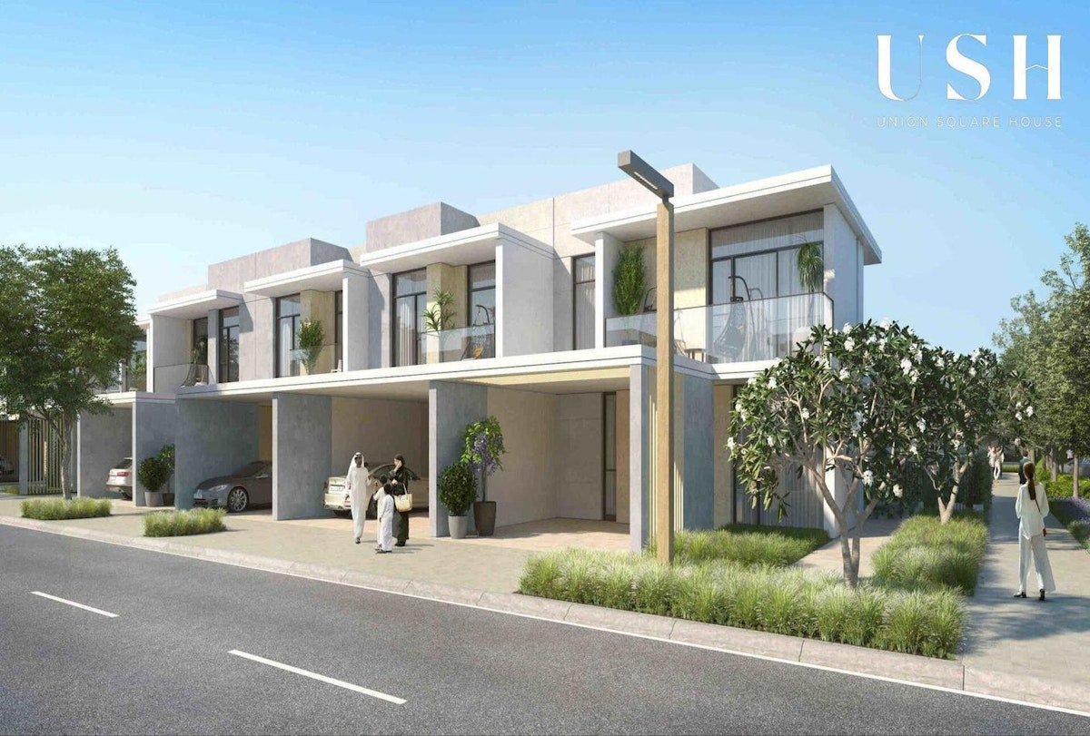 Spacious 3 BR+M | Prime Location | On the Park