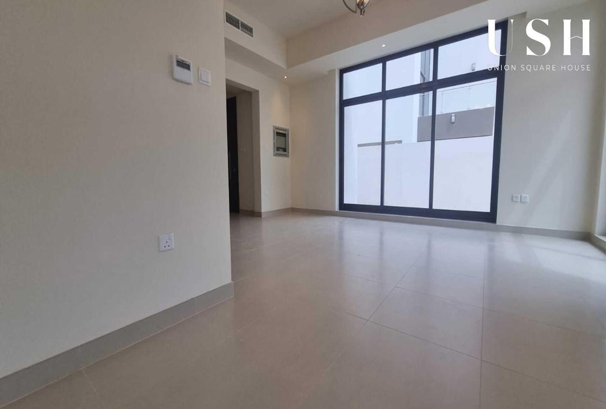 Spacious 4BR+M | Corner Unit | Gated Community