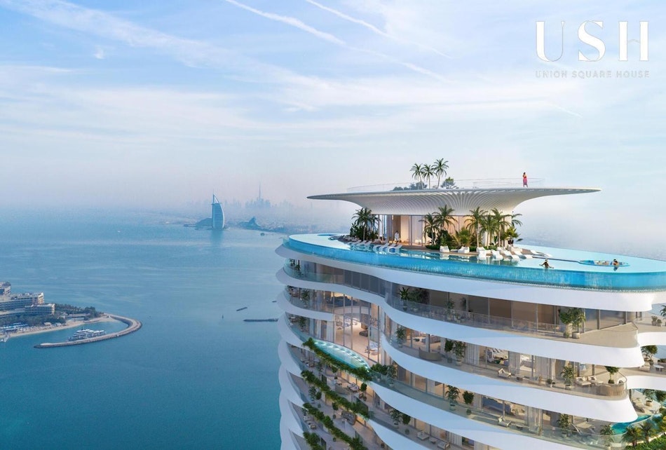 Super Luxury Living | Tallest Tower in Palm | 4 BR