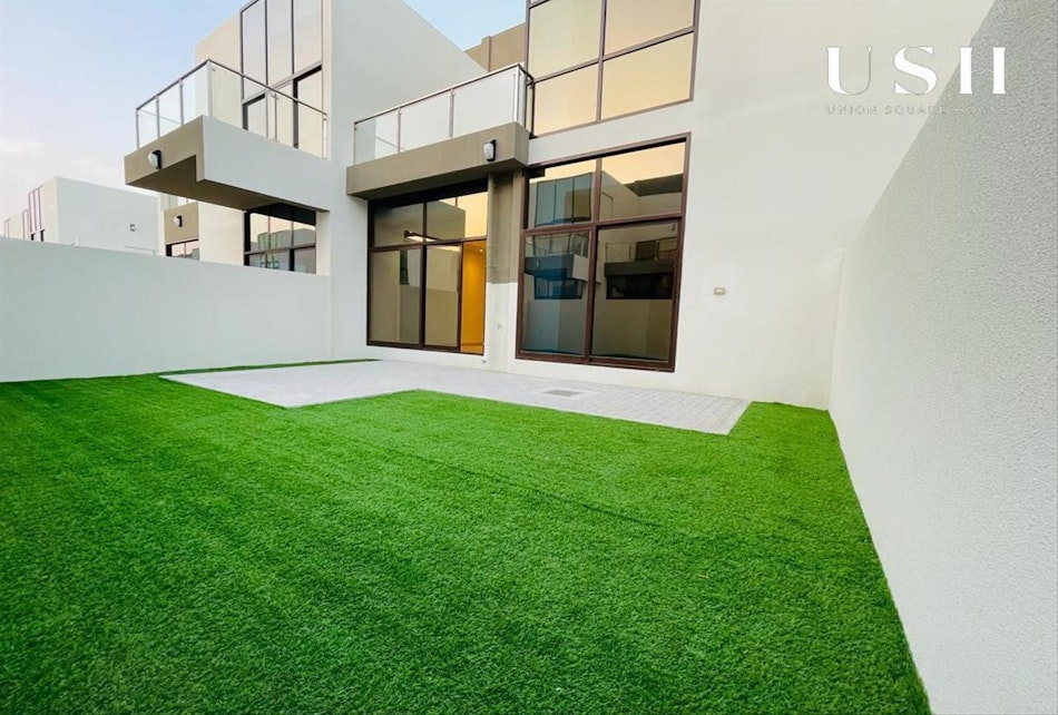 Brand New| Spacious Layouts| Landscaped Garden