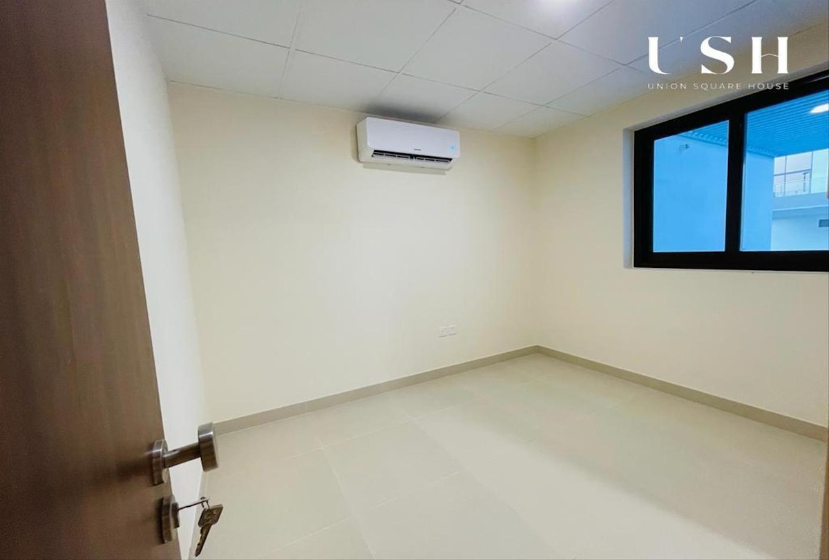 Brand New| Spacious Layouts| Landscaped Garden