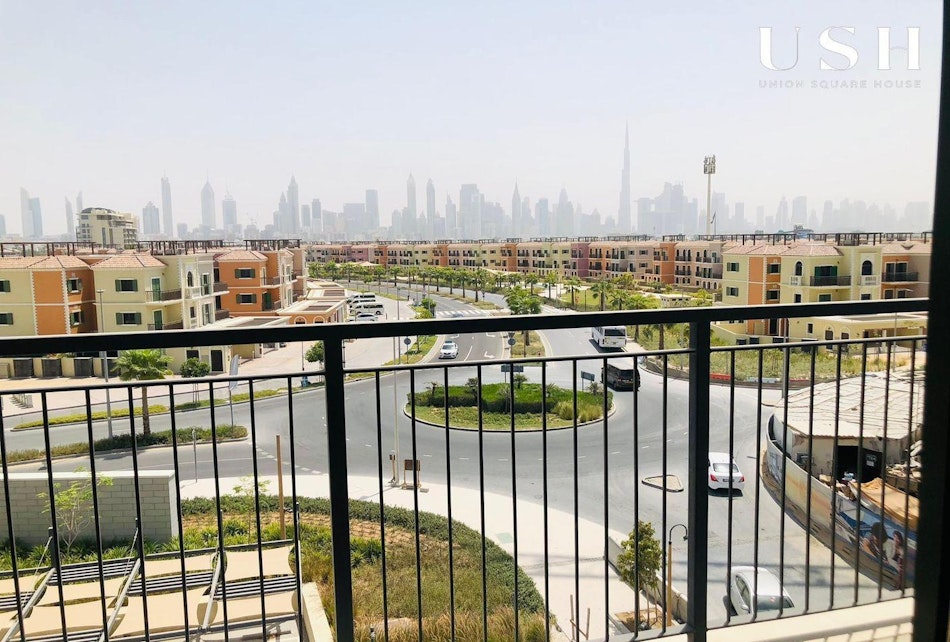 Stunning Skyline View | Book Today | 1BR