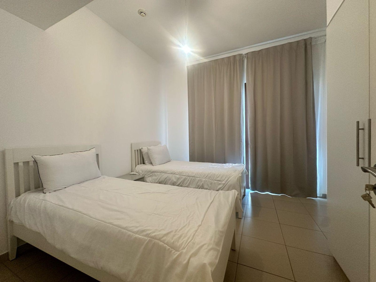 Massive 3Bed +Maid l Boulevard View l Podium Floor