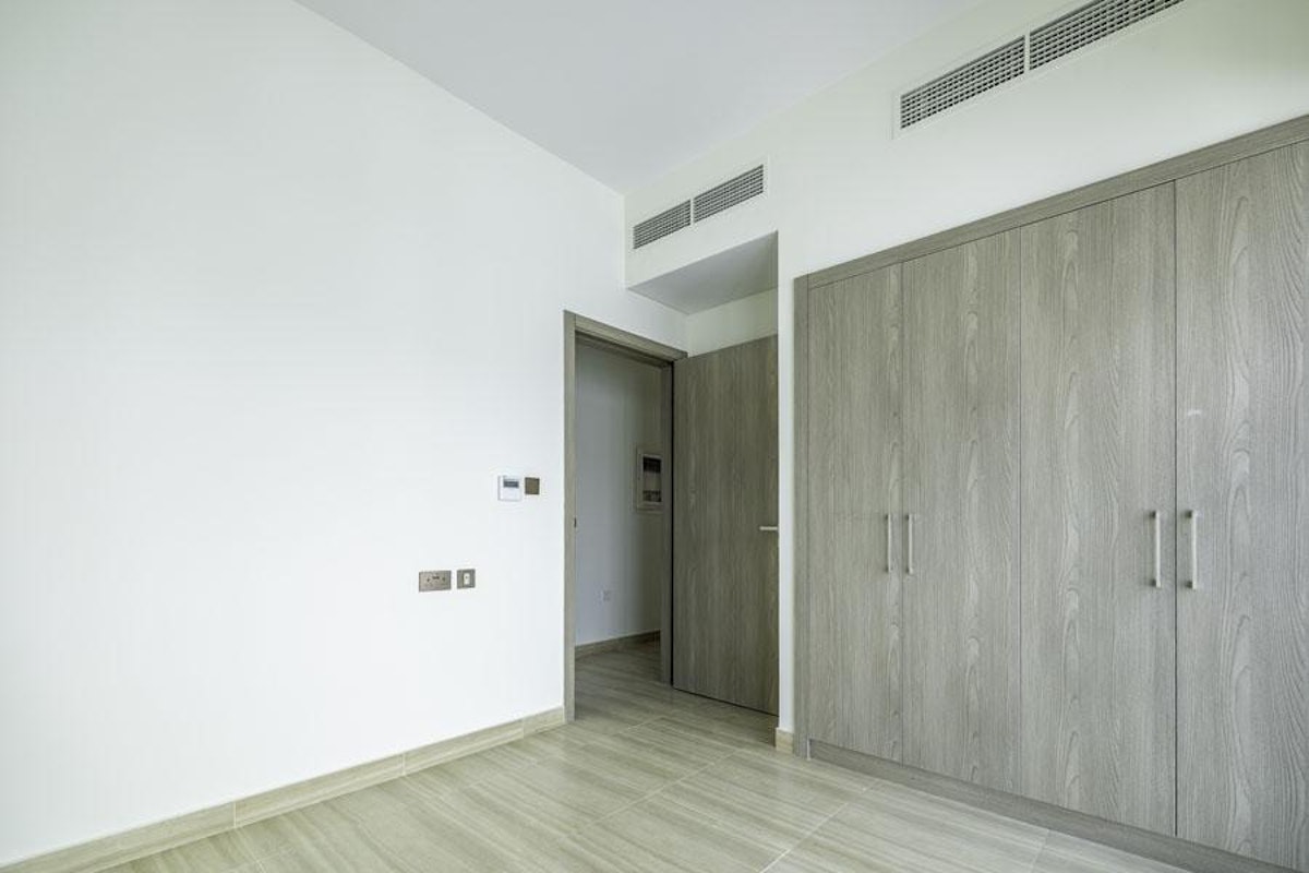 Middle Unit | Just Handed over | Facing the Park