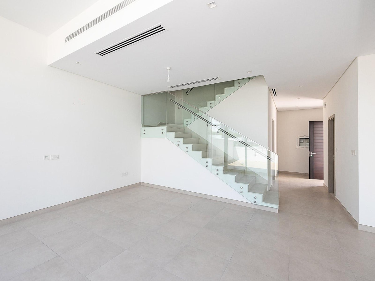 3BR | Single Row | Near Pool & Park | Murooj West