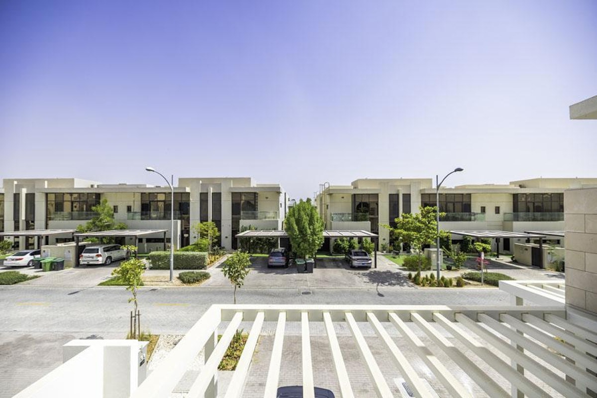 Corner Large Layout | Facing Malibu Beach Park