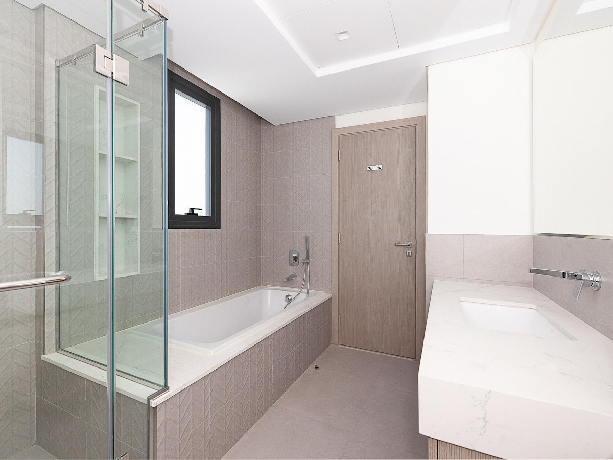 3BR | Single Row | Near Pool & Park | Murooj West