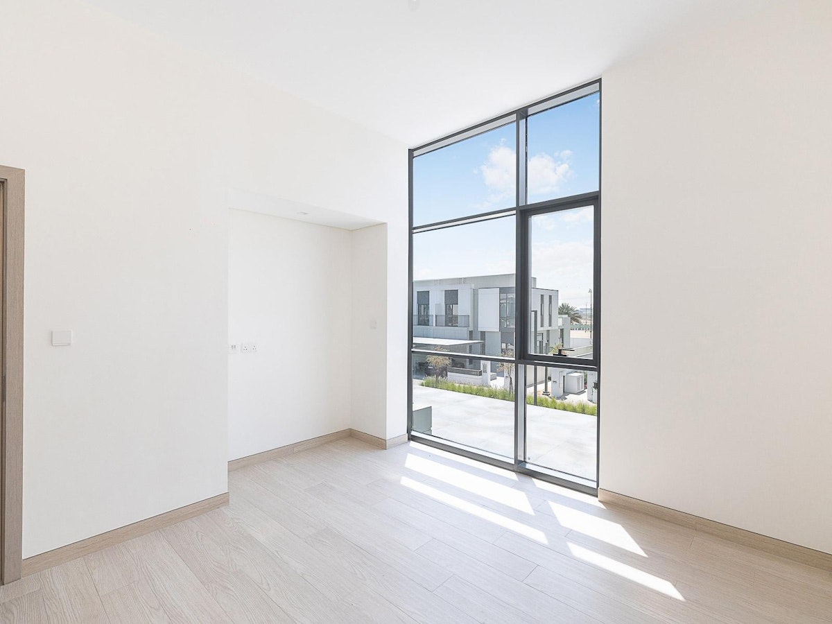 3BR | Single Row | Near Pool & Park | Murooj West