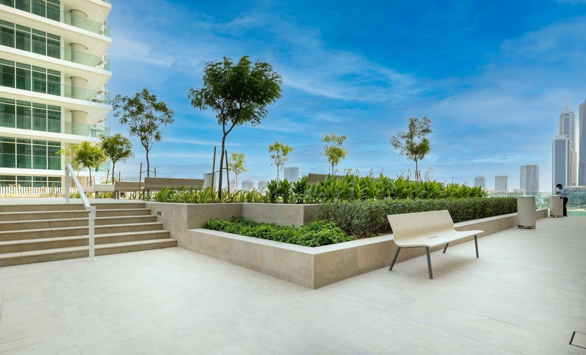 Largest 1BR |  Full Sea and Marina skyline view