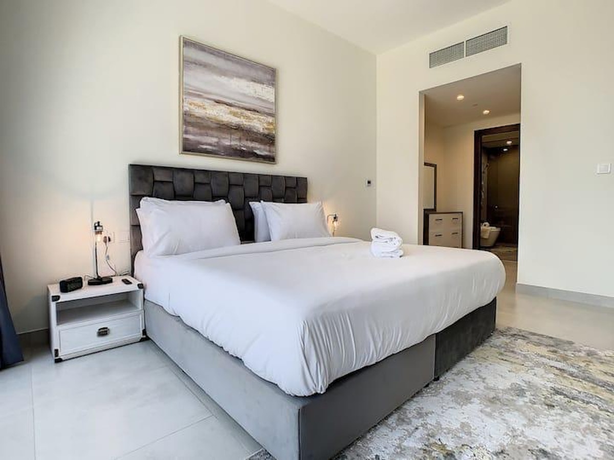 Fully Furnished | Zabeel Park | Dubai Frame View
