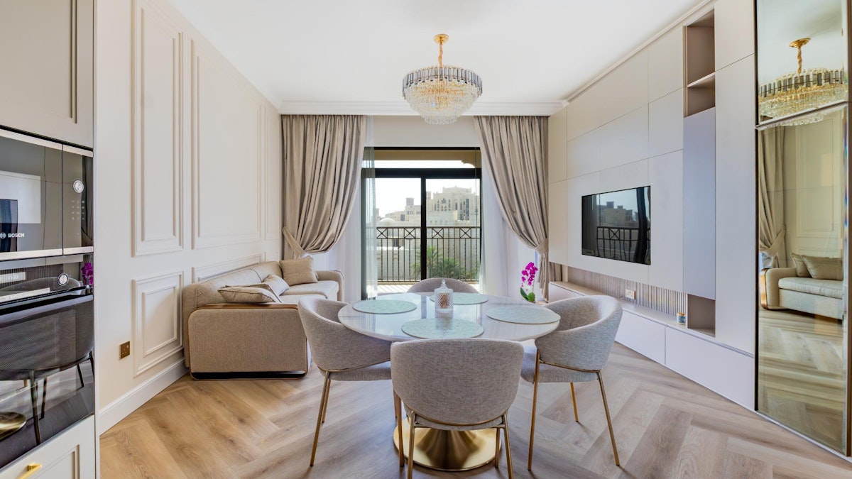 Luxury |Upgraded&Furnished |Partial Burj View