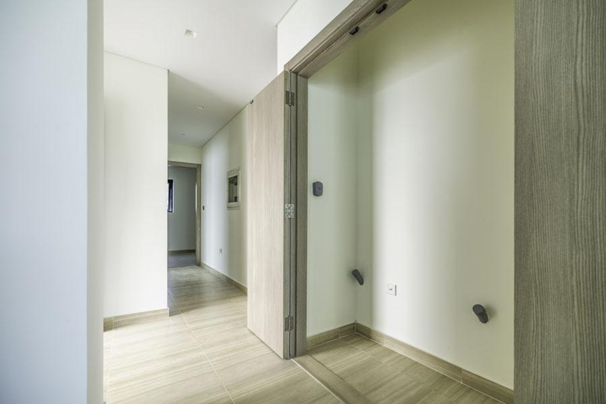 4BR+M| Brand New | Park facing |Corner Unit