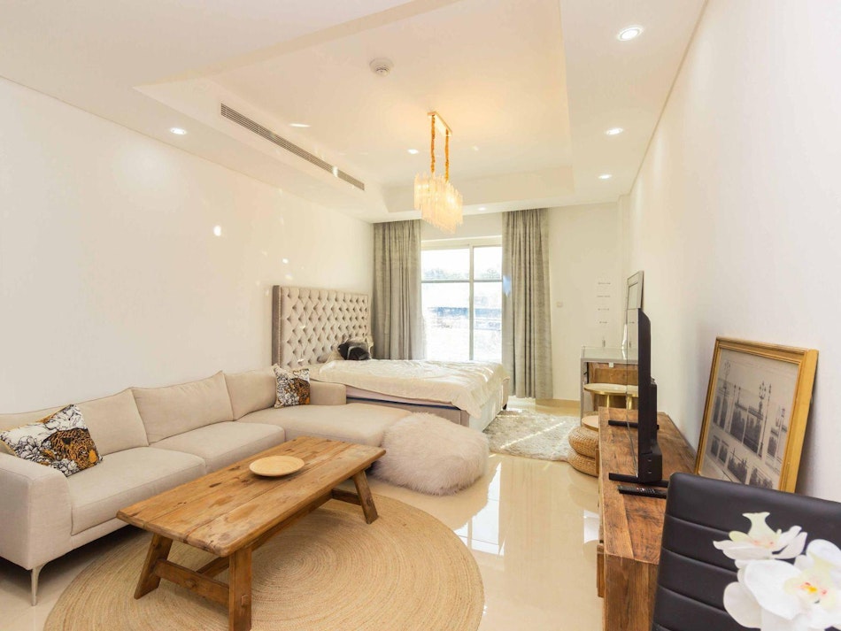 Fully Furnished Studio | Ground Floor | Spacious
