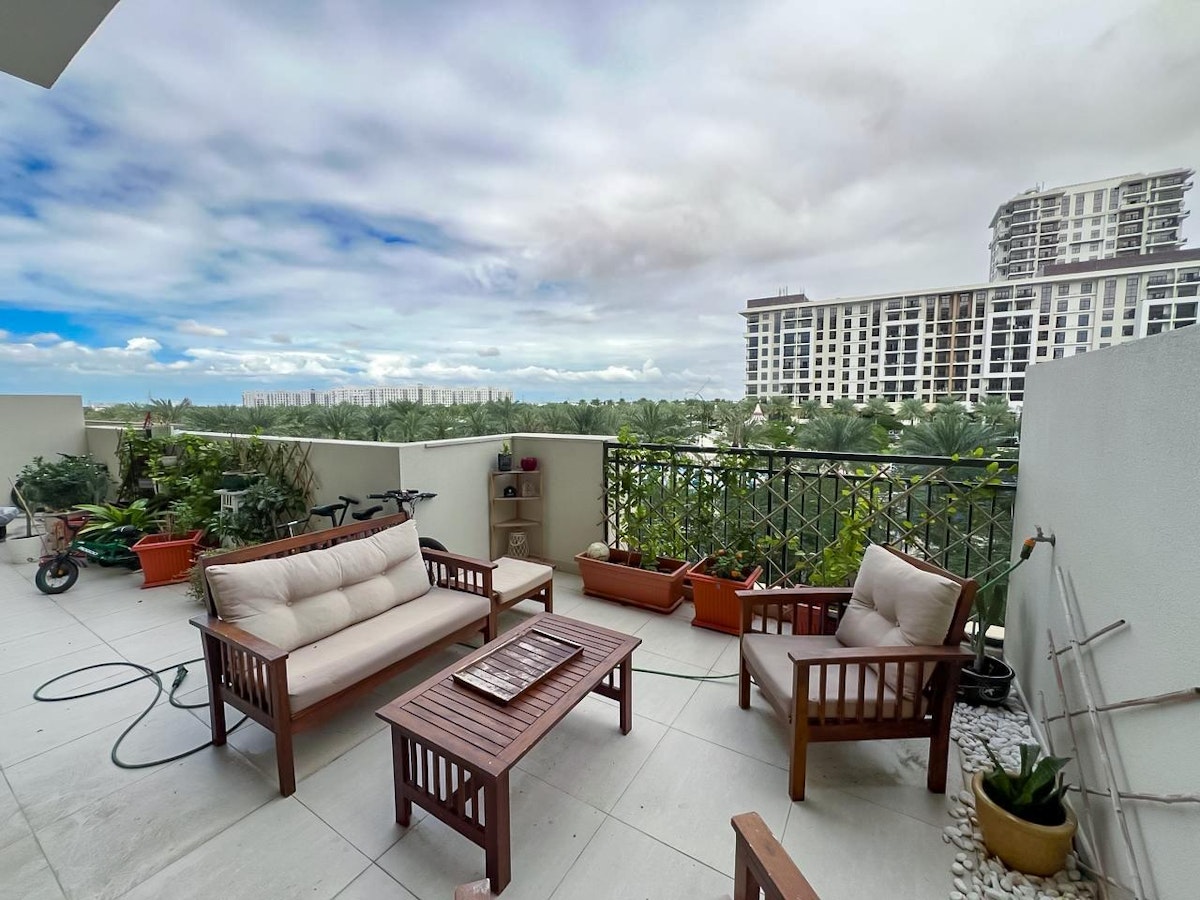 ON THE PARK | HUGE TERRACE | CLOSE TO AMENITIES