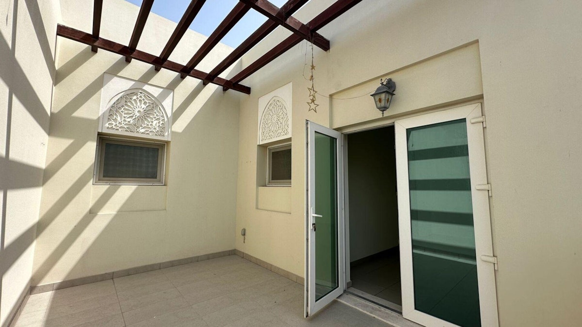 QUORTAJ 3 BED SPACIOUS |NEAR METRO | NEAR SPINNEYS
