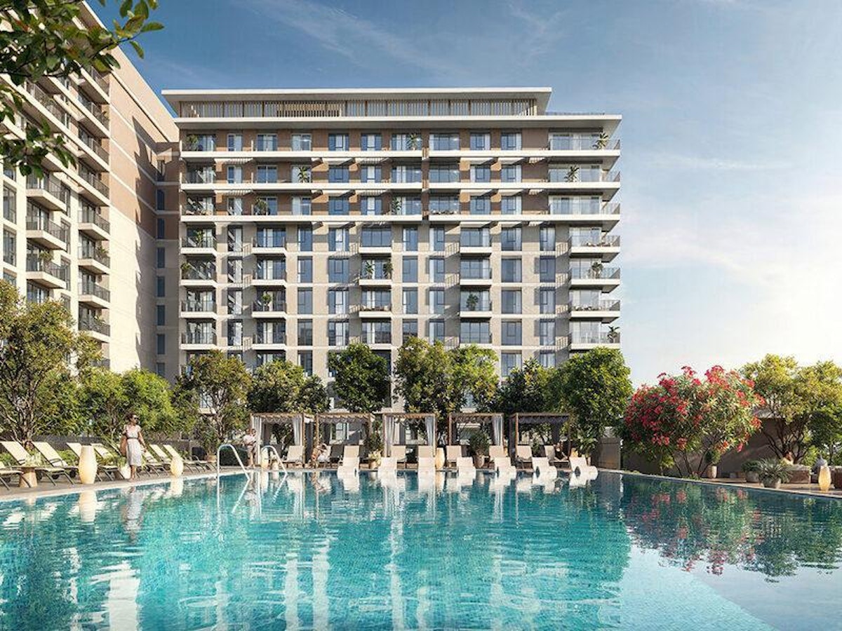 TOP FLOOR | LONGEST GOLF COURSE VIEW | HIGH ROI