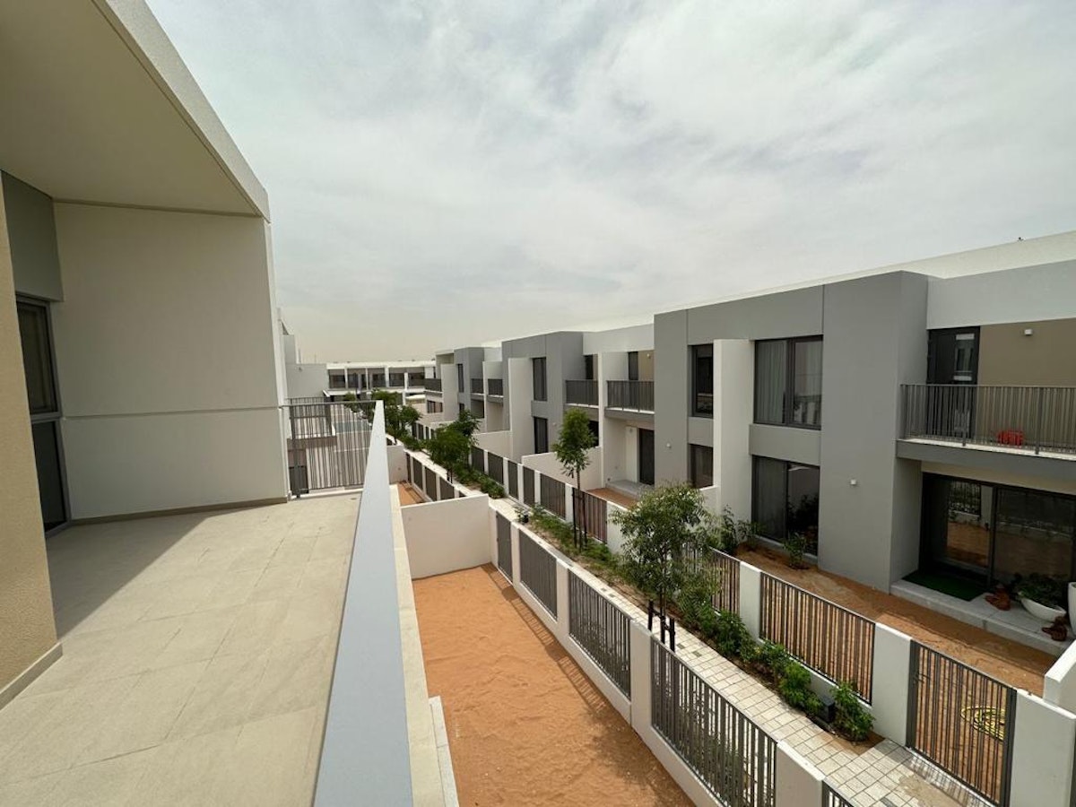 Vacant | View Today | Brand New Spacious Unit