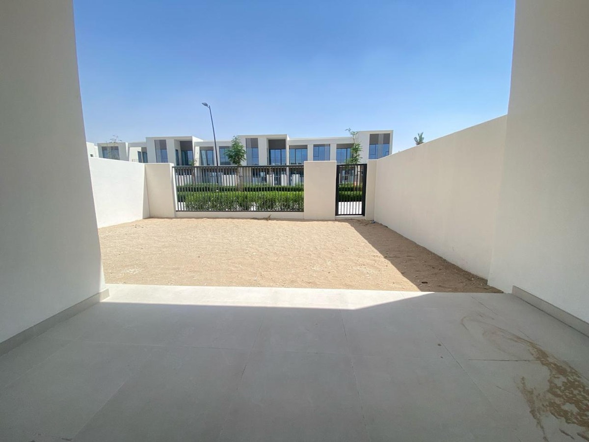 Modern | Spacious 3BR | Unfurnished | Brand new