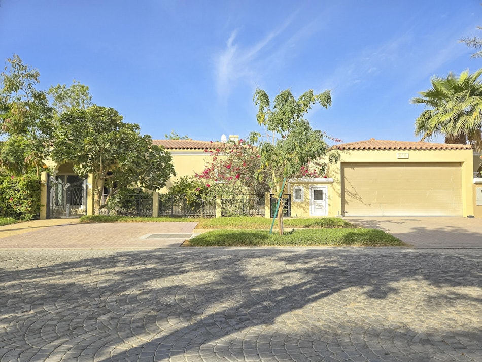 Vacant Unit | 4Br | Single Row | Well Maintained