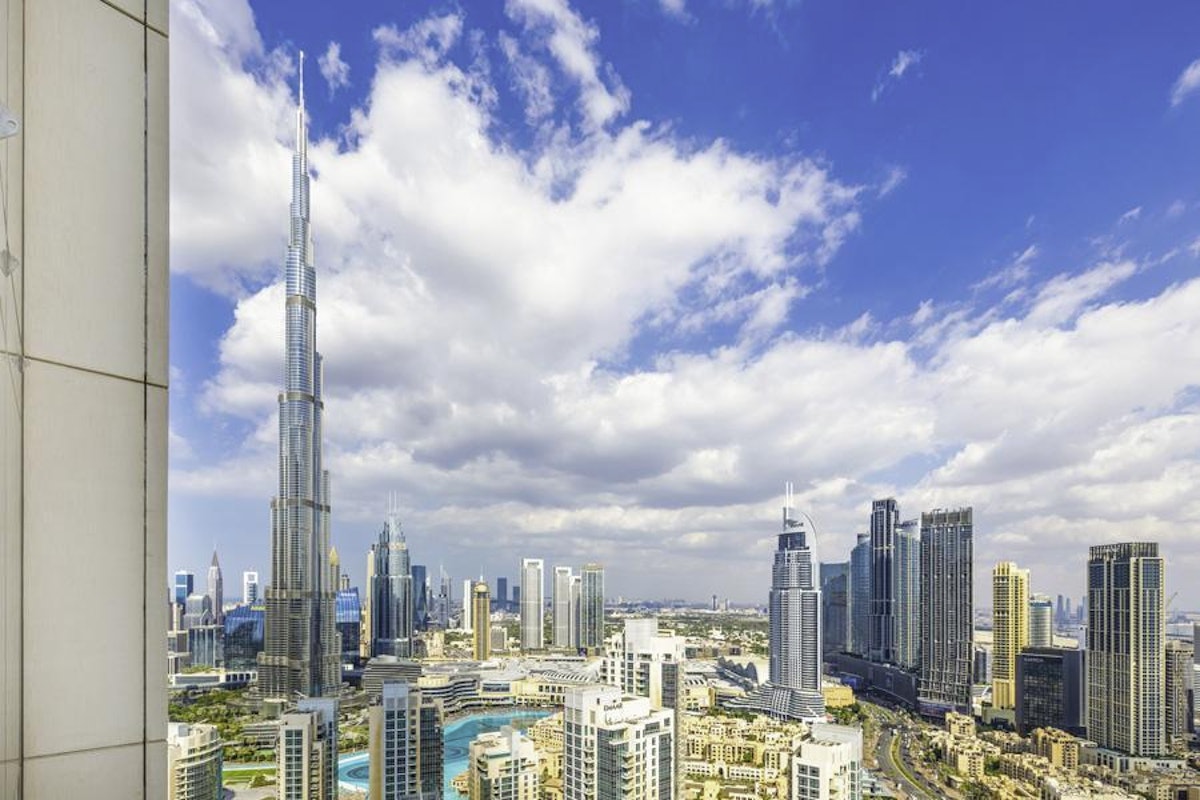 Fully Furnished 2BR with Stunning Burj View
