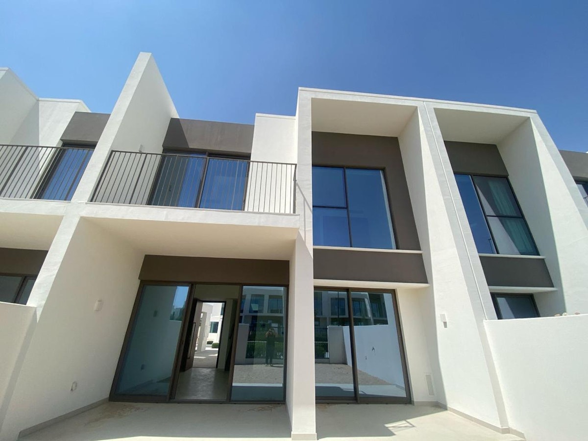 Modern | Spacious 3BR | Unfurnished | Brand new