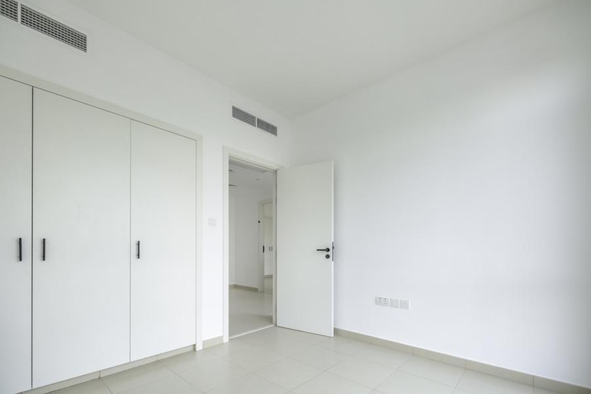 Exclusive 3 Bed| Pool And Park| Type 2| Vac Jun 10