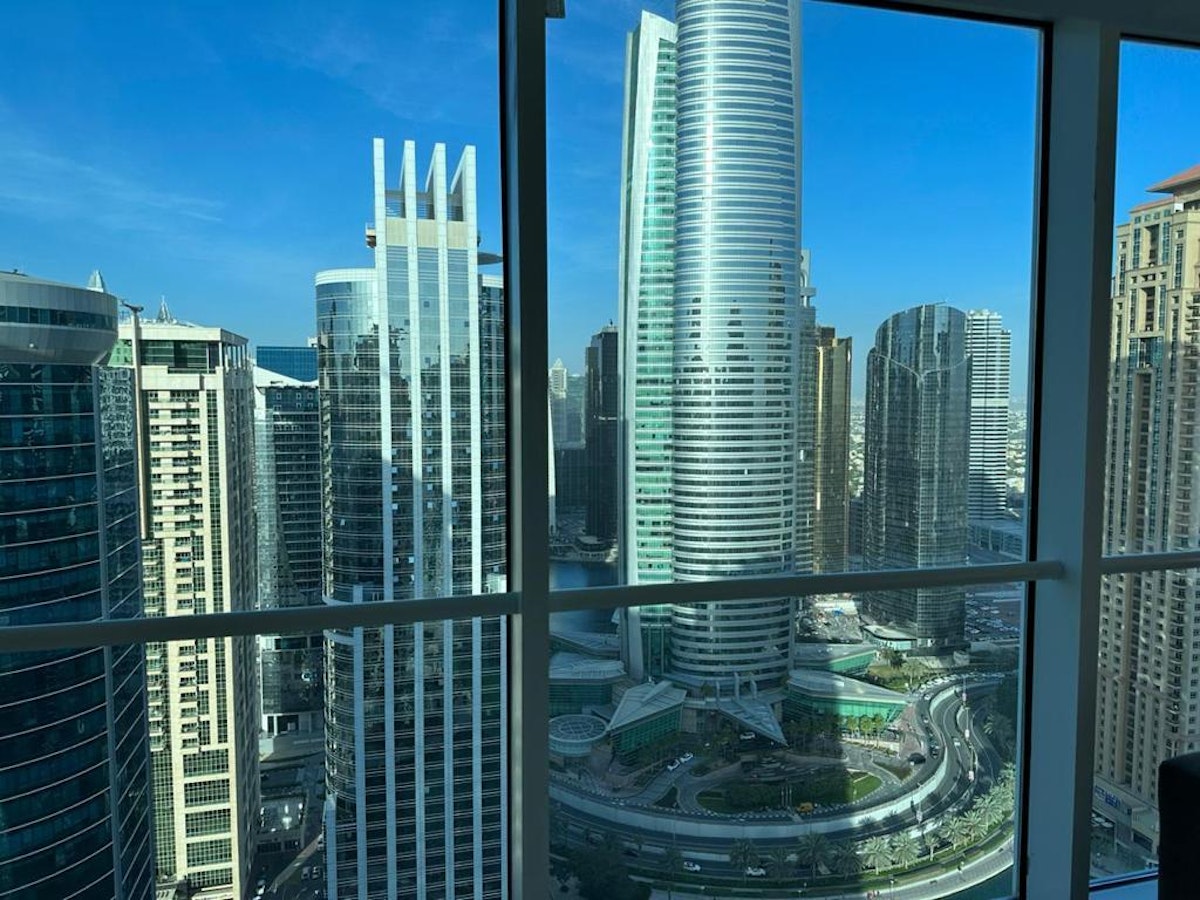 Vacant | Full Lake&Sheikh Zayed Road View |1BR