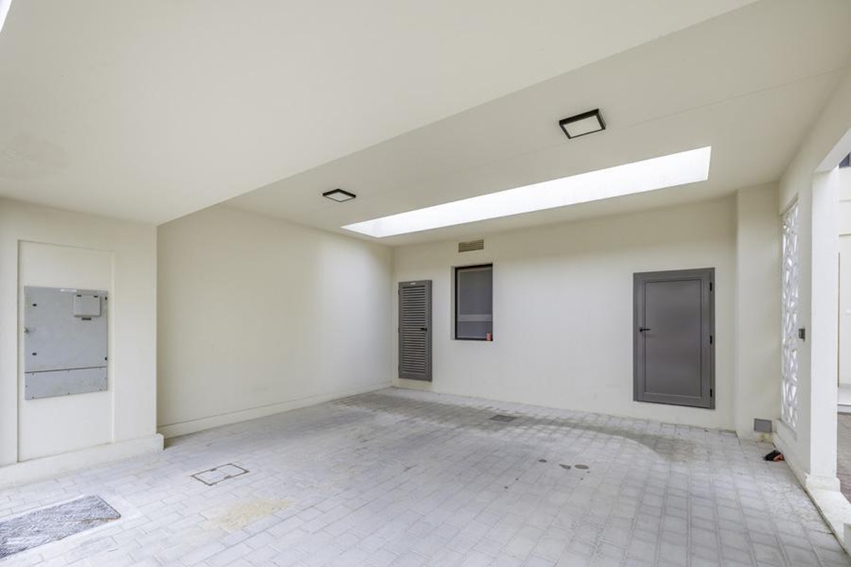 Exclusive 3 Bed| Pool And Park| Type 2| Vac Jun 10