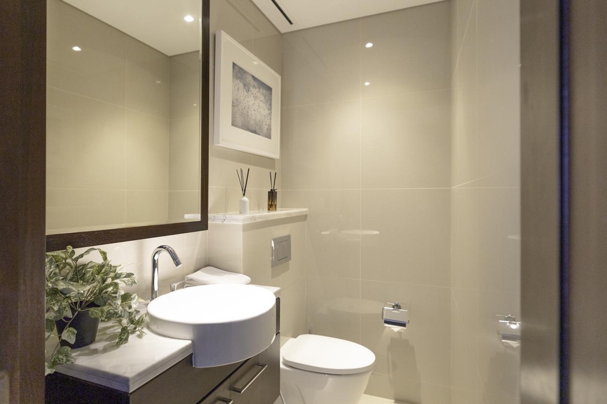 High Floor | Fountain & Burj view | Furnished