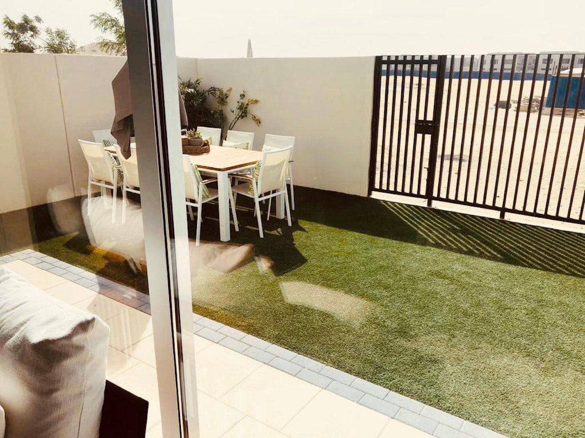 Corner Unit ! Investor Deal ! 2Yrs Payment Plan