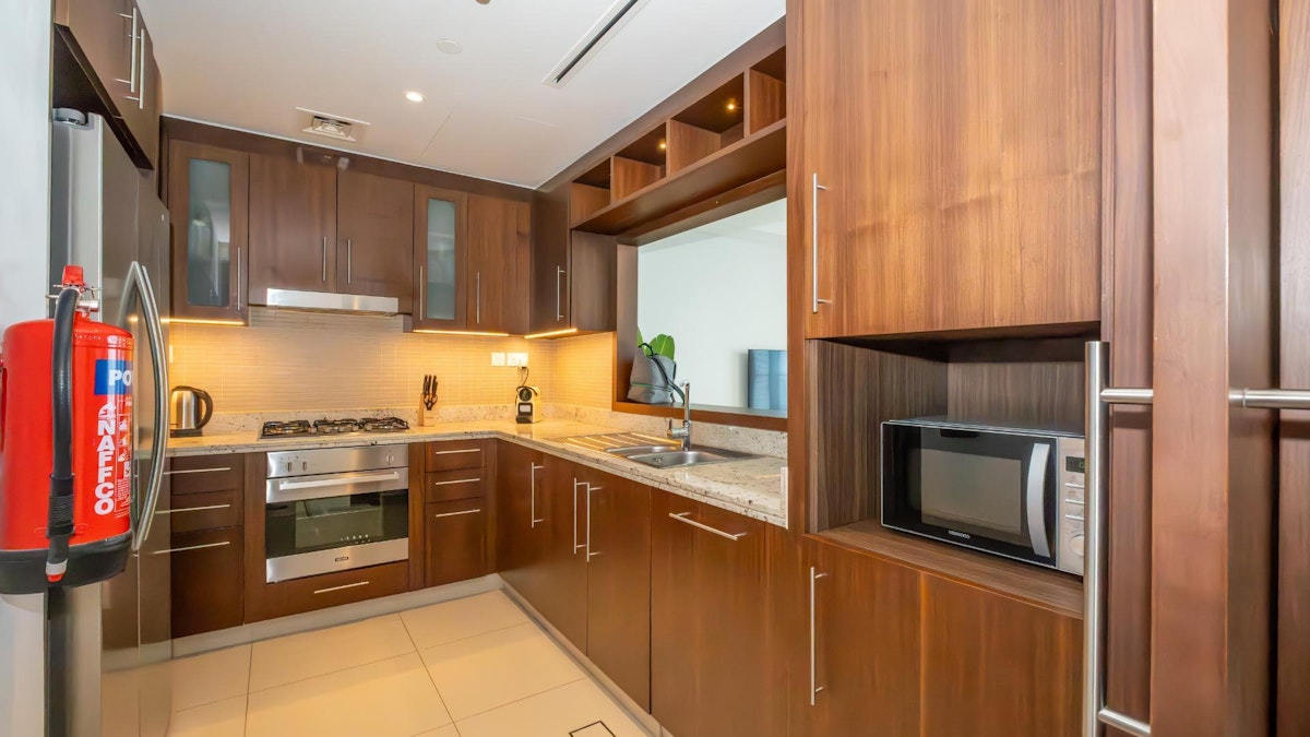 Fully Furnished| 2BR | Burj View| Ready to move