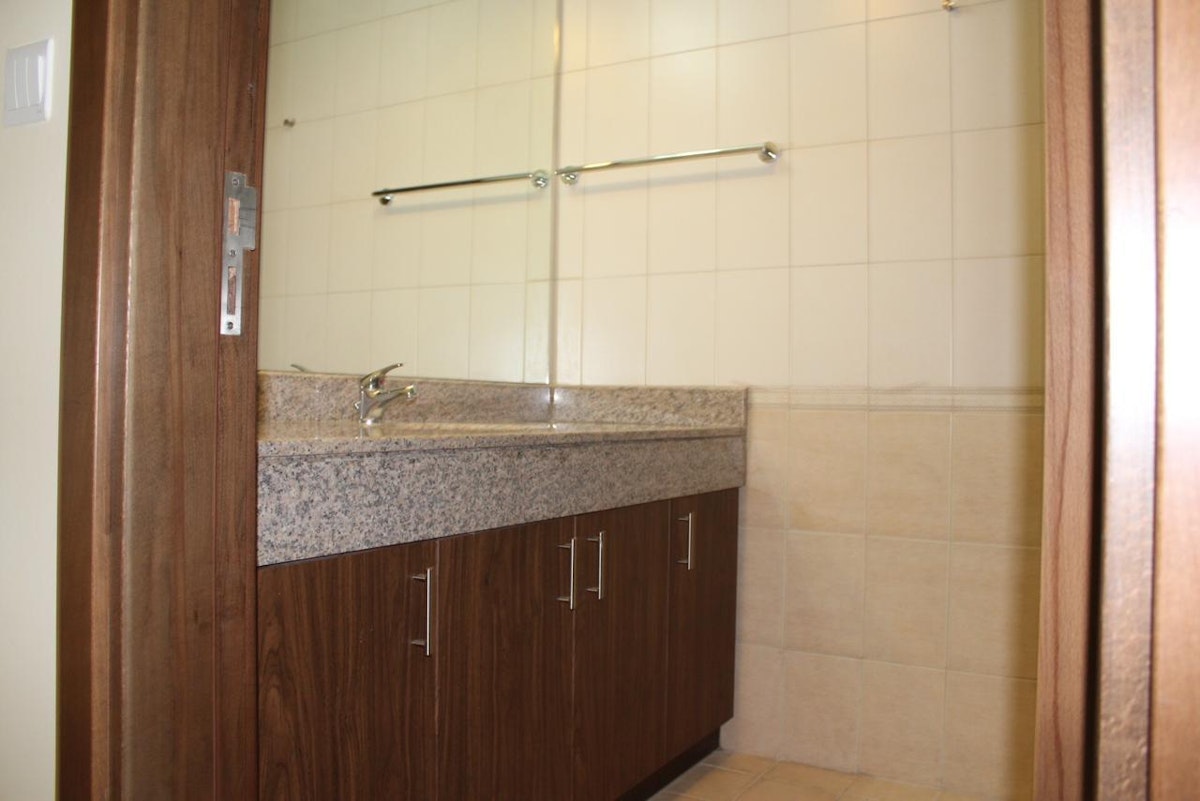 INVESTORS DEAL | GREEN LOCATION | BIG LAYOUT