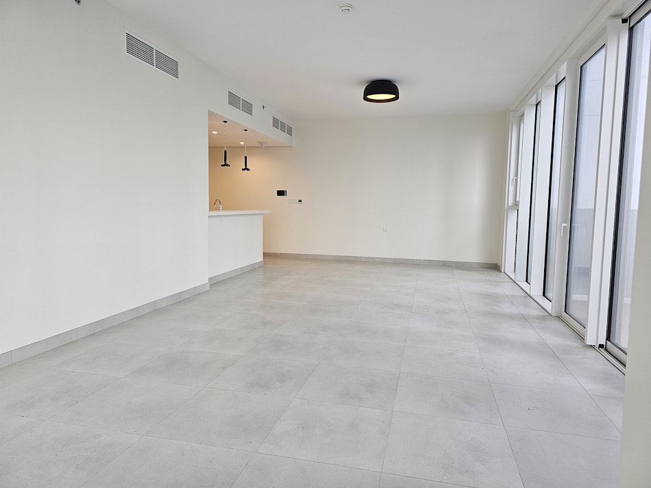Biggest Layout | Close to Metro | Glow Garden View