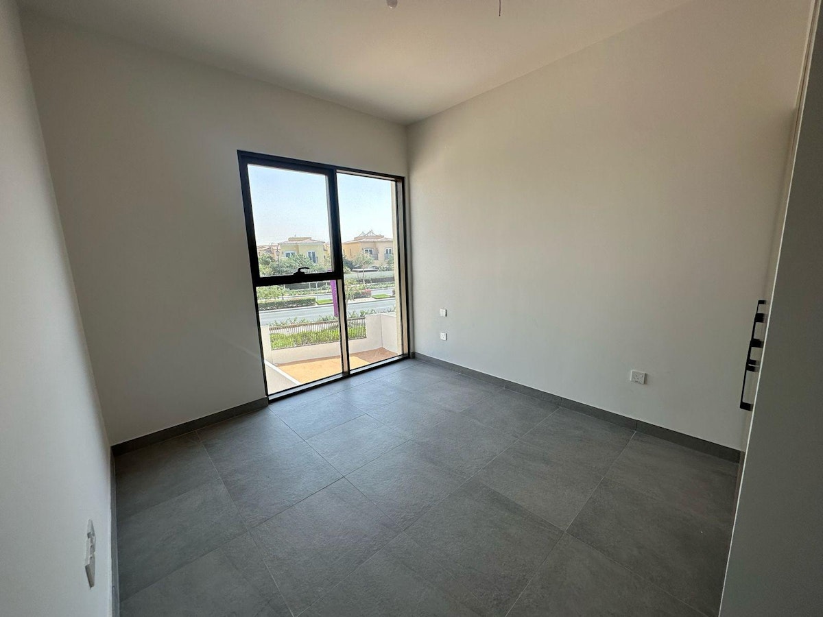 Single Row | Move-in ready | Brand new | Spacious