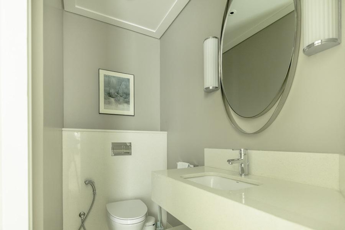 Fully Furnished 2BR with Stunning Burj View