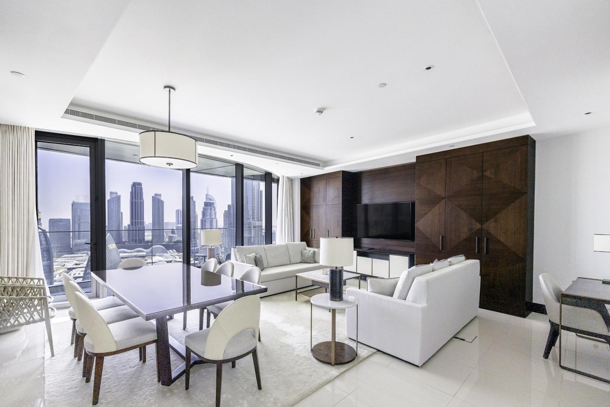 High Floor | Fountain & Burj view | Furnished