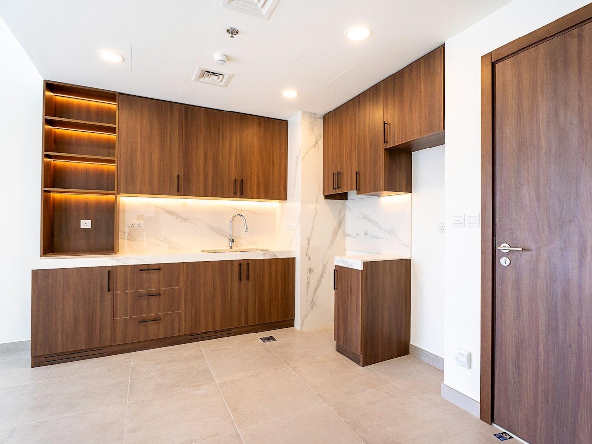 Option to Furnish| 2BR Corner Unit |Peaceful View