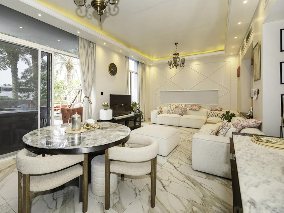 Semi Detached | Upgraded Corner Villa | Single Row