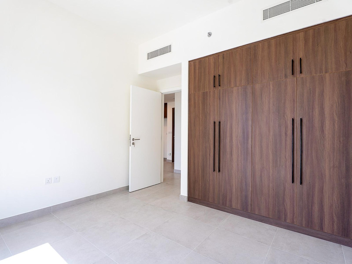 Option to Furnish| 2BR Corner Unit |Peaceful View