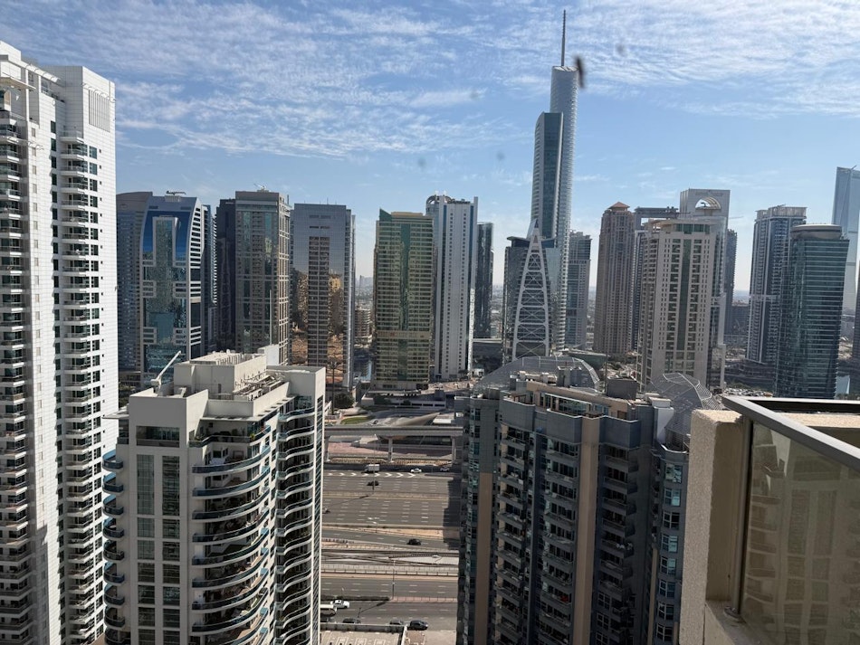 High Floor | Vacant | Chiller Free |Ready To Move