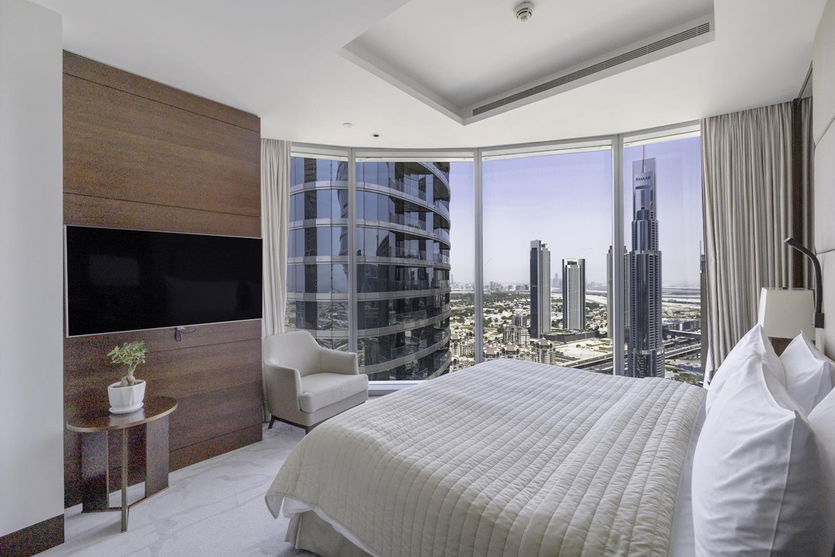 High Floor | Fountain & Burj view | Furnished
