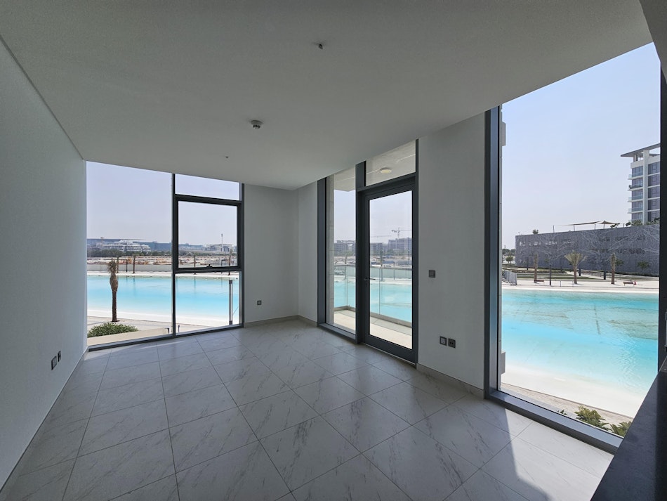 Exclusive | Full Lagoon View | Ready to Move in