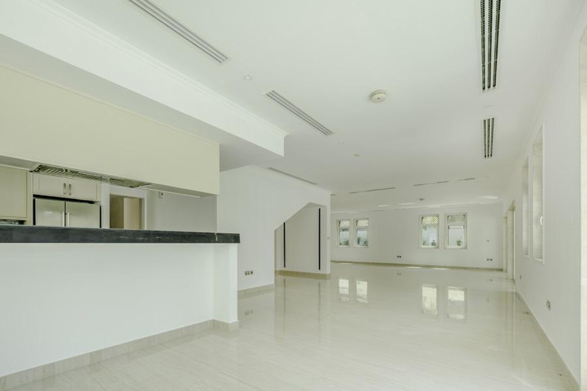 Ready To Move In | 5BR | With Pool | Upgraded