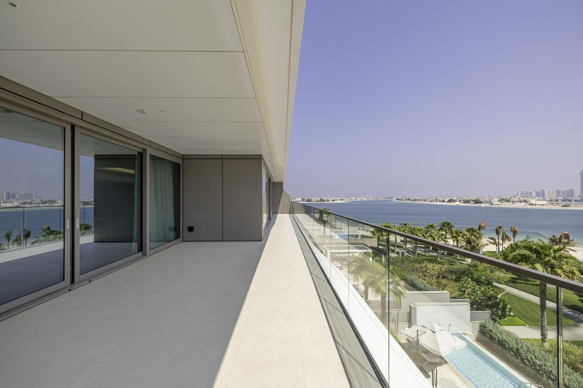 Genuine Resale | Palm & Beach View| Penthouse