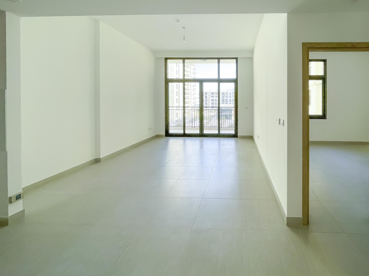 1 BR | Corner Unit | Pool and Central Park Views