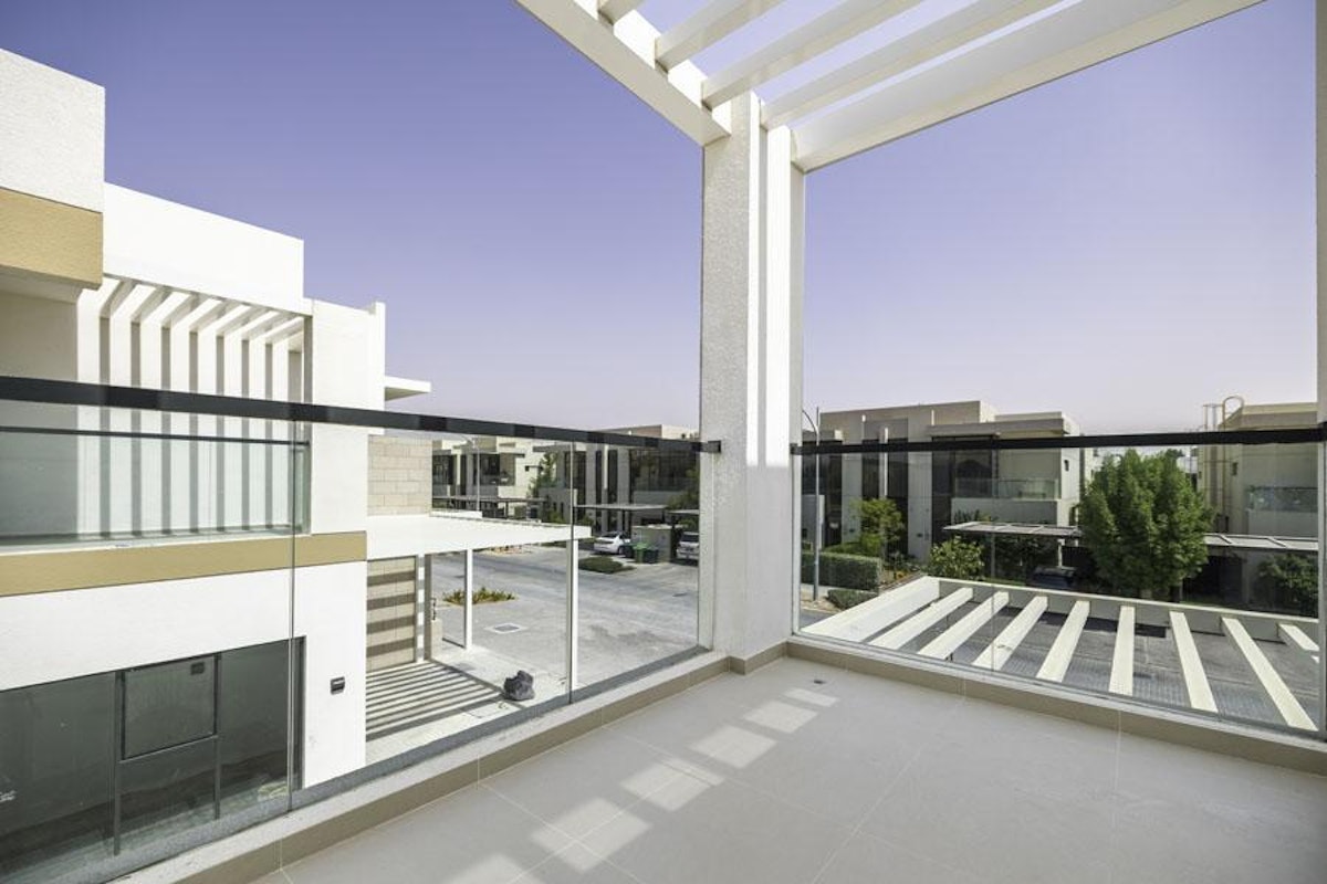 Ready to Move In | Corner Unit | Biggest Plot