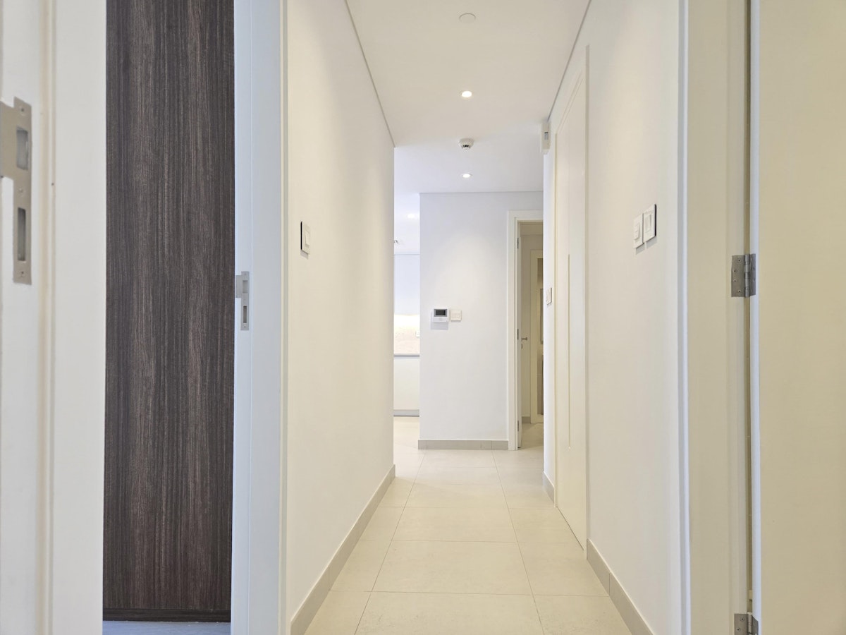 Brand New | 2BR with Maids | Corner | Burj View