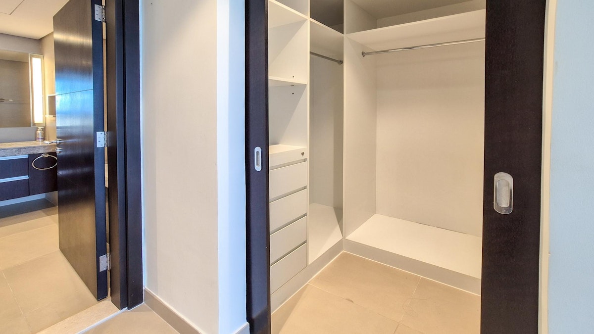 Scenic Marina and Burj Khalifa Views | 3BR+Maids