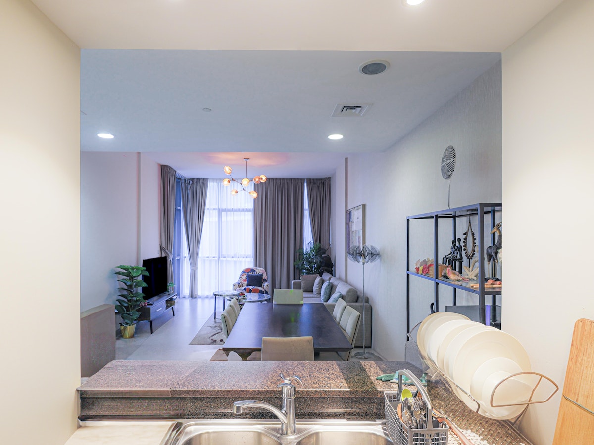 Ready to Move | Spacious 2 Bedroom | Pool View